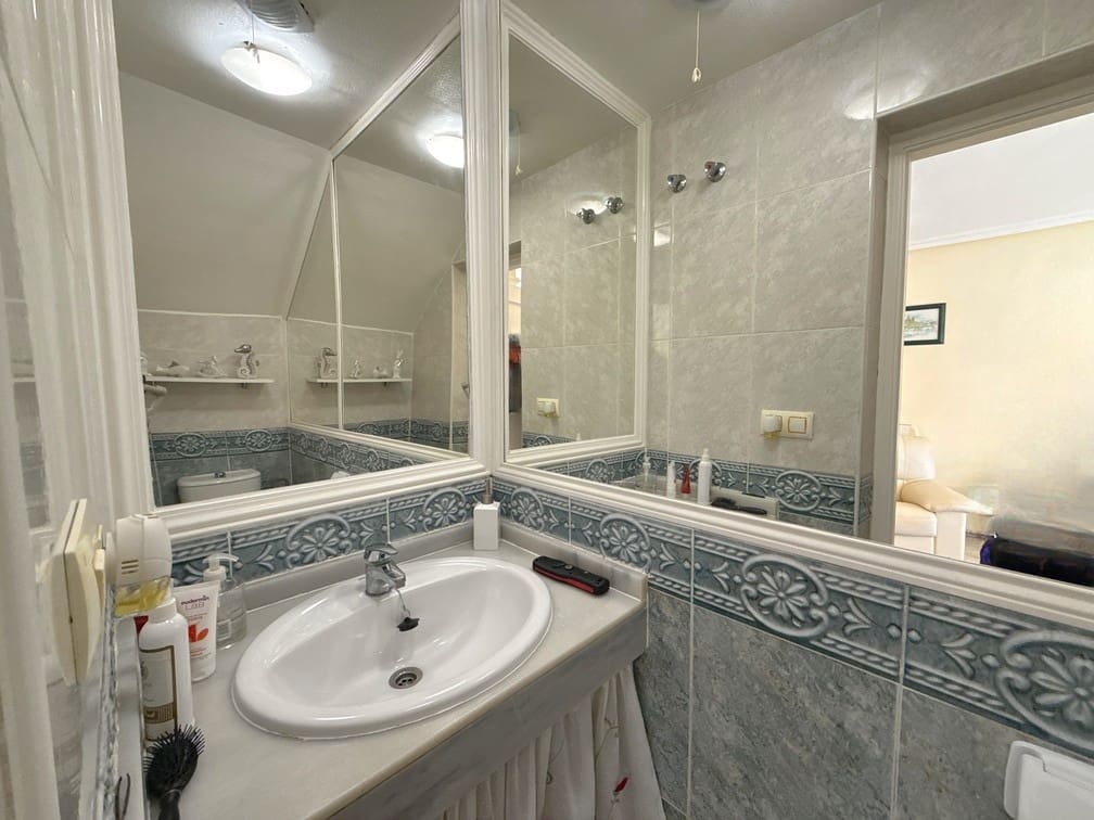 3 bedroom Townhouse for sale in Cabo Roig with pool - € 229,950 (Ref: 9703305)