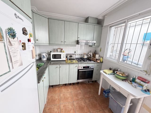 4 sypialnia Dom na sprzedaż w La Zenia, Orihuela z basenem - 289 000 € (Ref: 9726285)