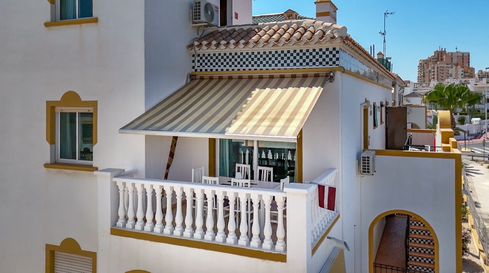 3 bedroom Penthouse for sale in La Mata with pool - € 269,000 (Ref: 9728461)