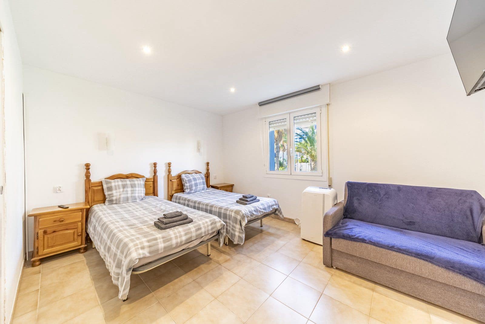 2 bedroom Apartment for sale in Rocio del Mar with pool - € 210,000 (Ref: 9728462)