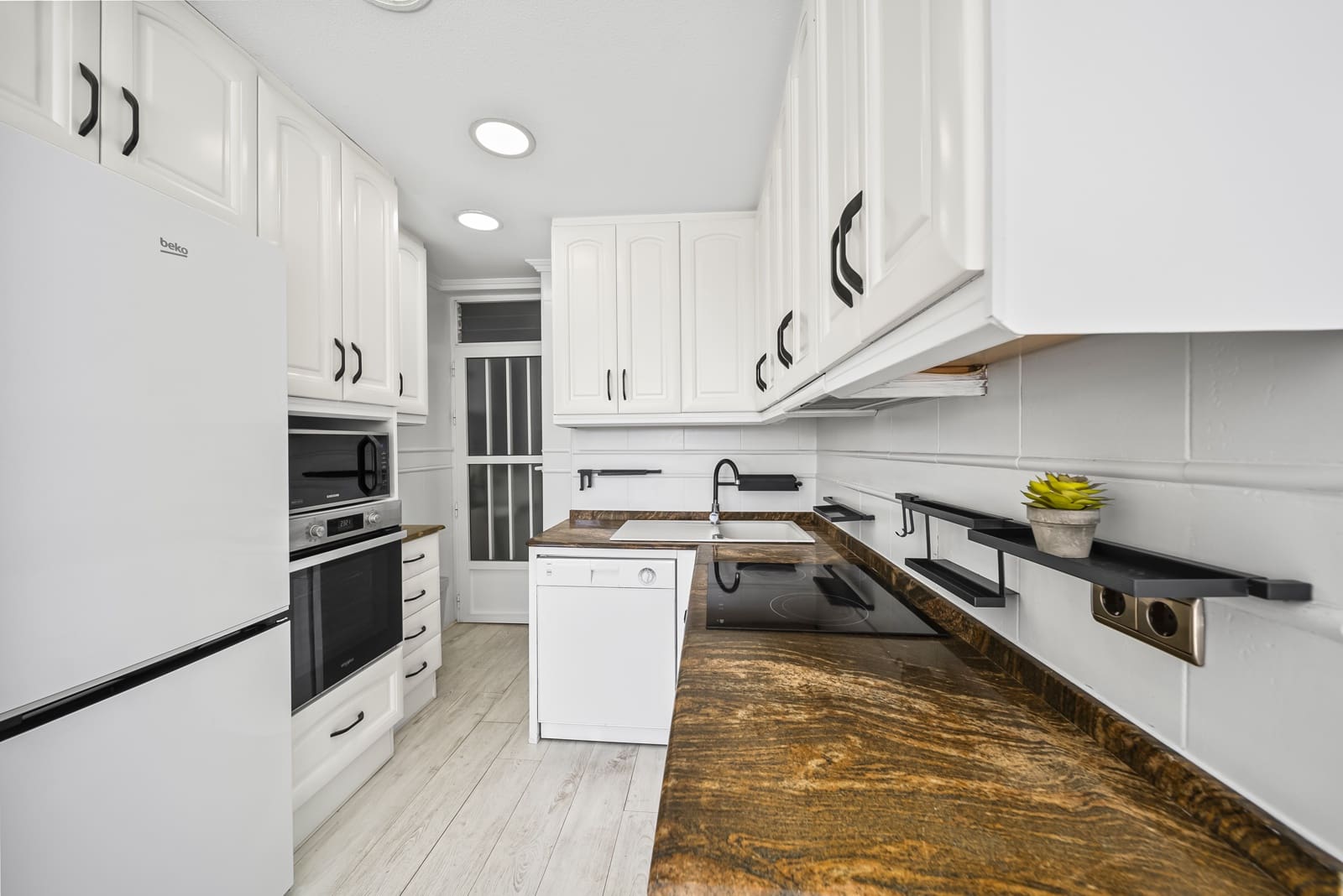 2 soveværelse Lejlighed til salg i Torrevieja - € 265.000 (Ref: 9728463)