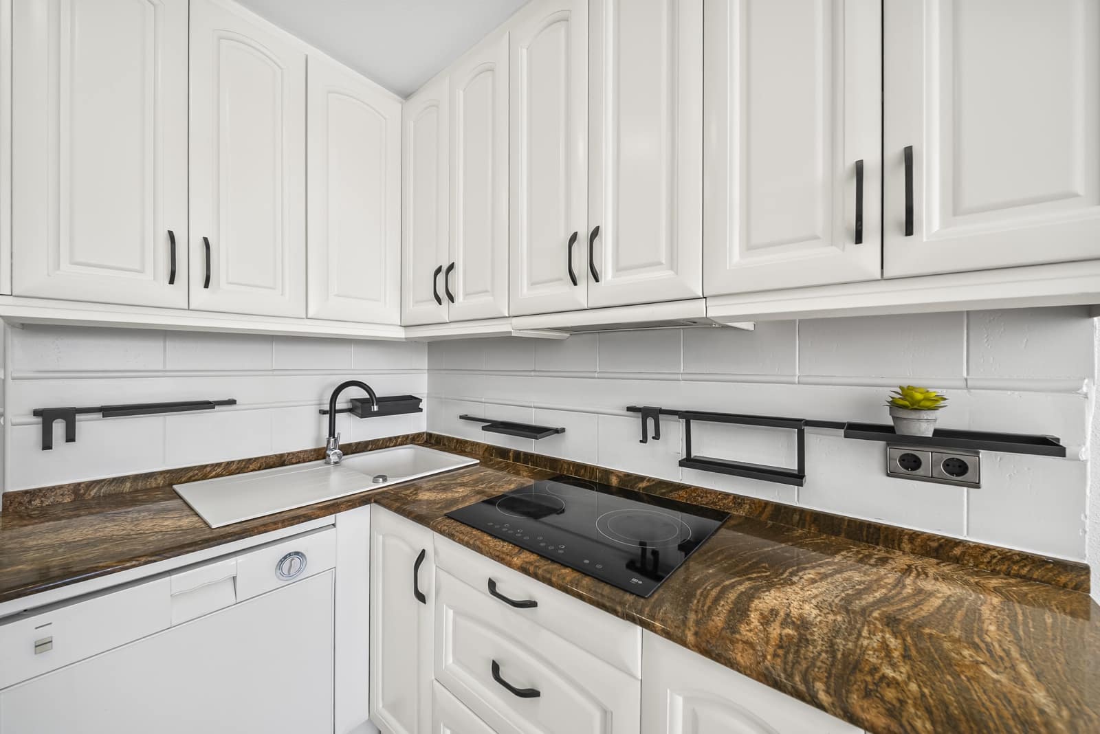 2 soveværelse Lejlighed til salg i Torrevieja - € 265.000 (Ref: 9728463)