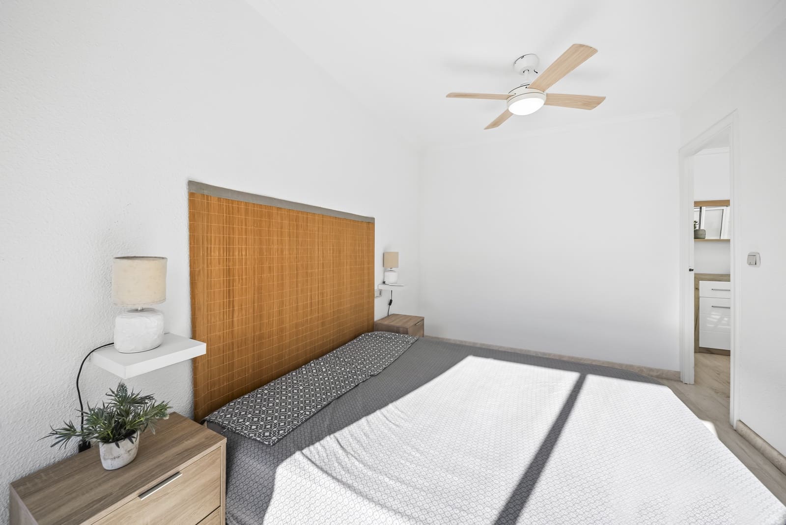 2 soveværelse Lejlighed til salg i Torrevieja - € 265.000 (Ref: 9728463)