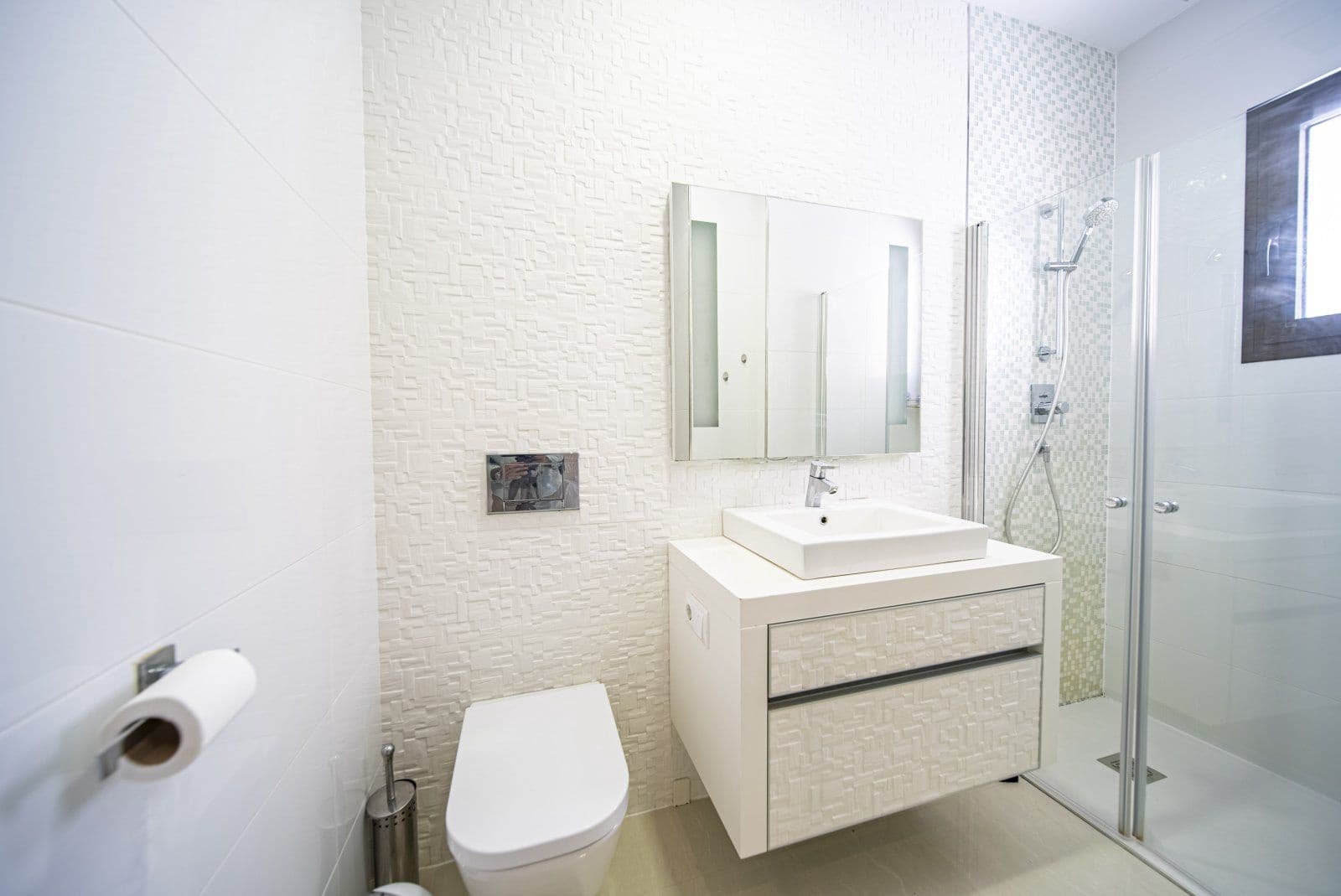 2 chambre Appartement à vendre à Guardamar del Segura avec piscine garage - 260 000 € (Ref: 9728465)