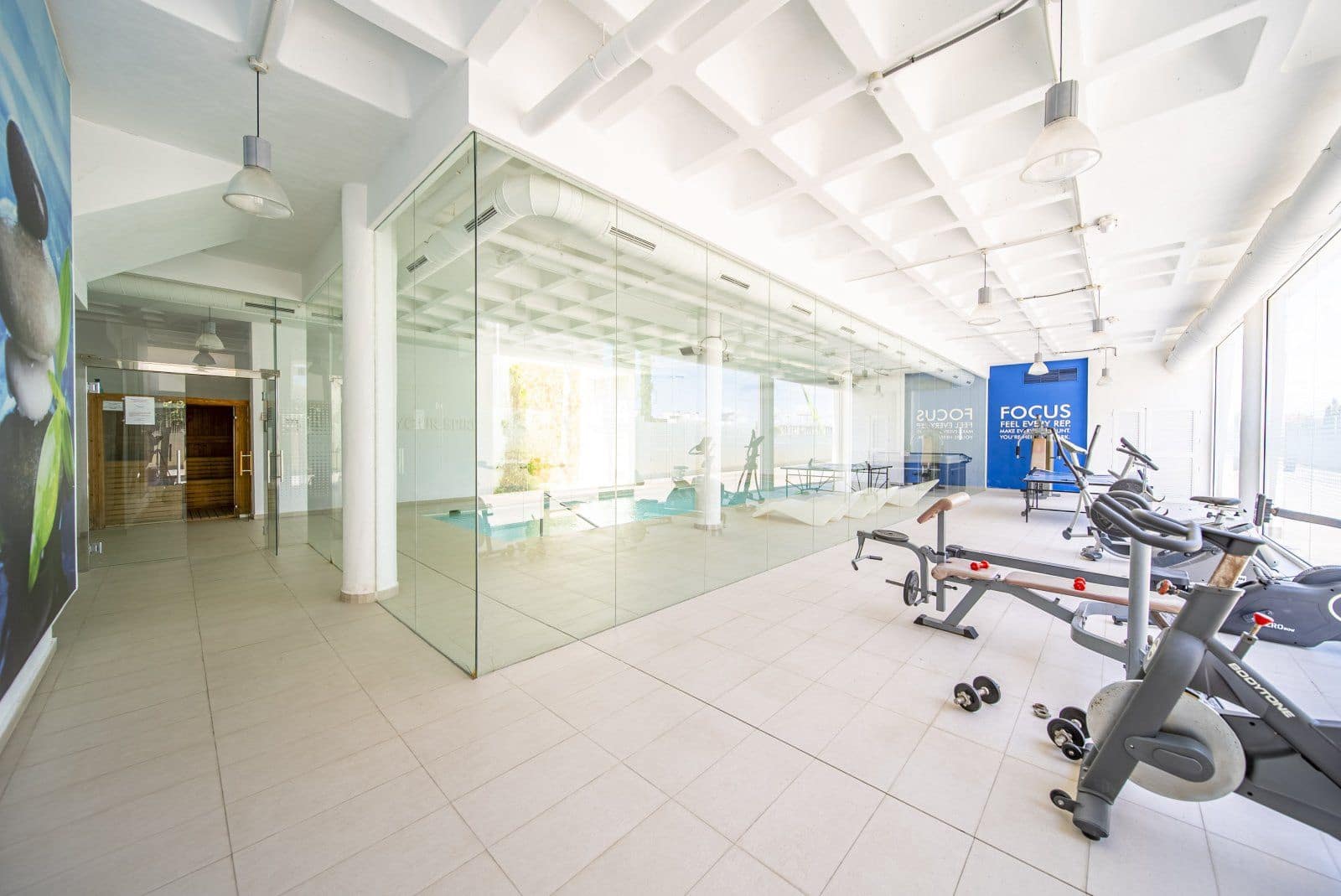 2 chambre Appartement à vendre à Guardamar del Segura avec piscine garage - 260 000 € (Ref: 9728465)