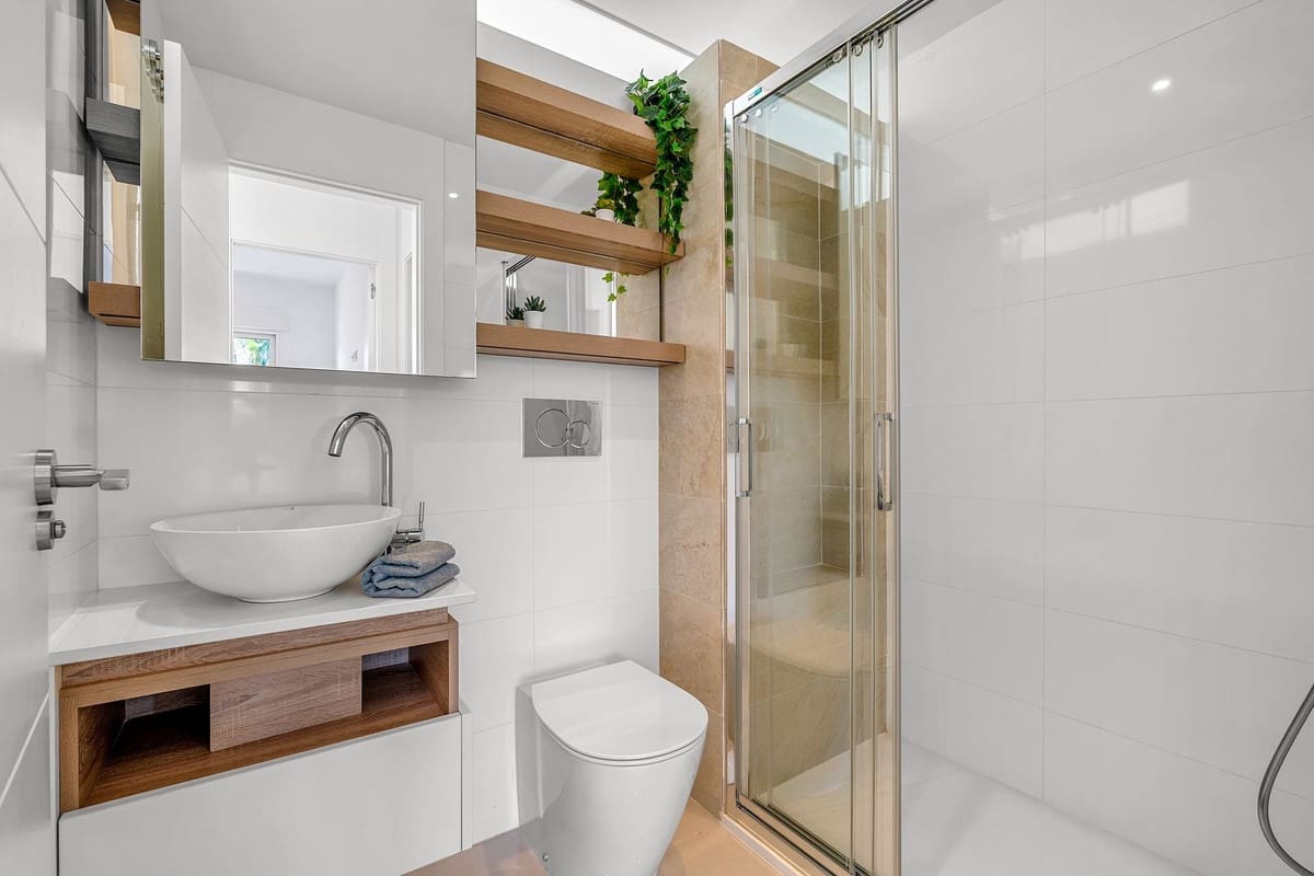 2 bedroom Penthouse for sale in Ciudad Quesada with pool - € 289,000 (Ref: 9729496)