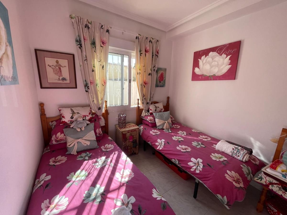 3 sypialnia Dom na sprzedaż w Ciudad Quesada z basenem - 179 900 € (Ref: 9729497)