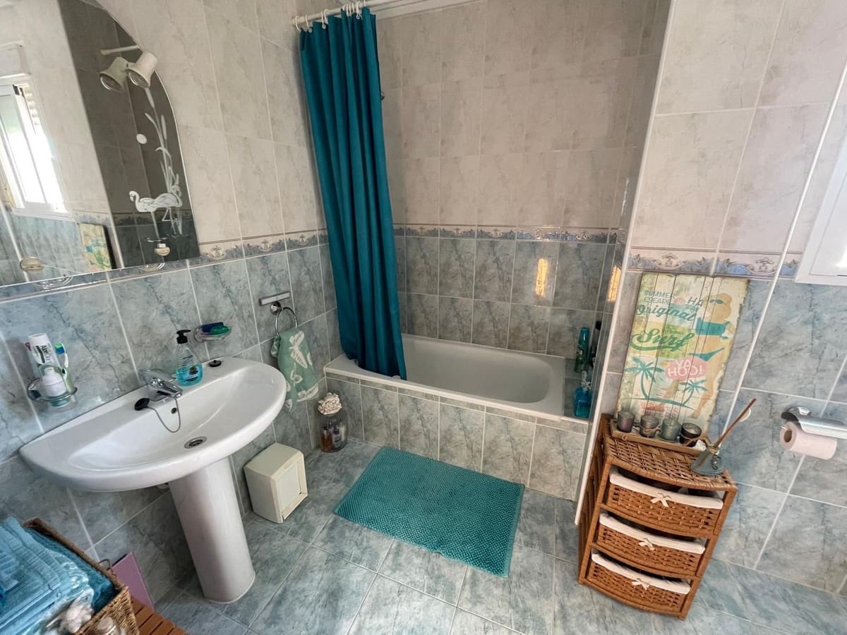 3 sypialnia Dom na sprzedaż w Ciudad Quesada z basenem - 179 900 € (Ref: 9729497)