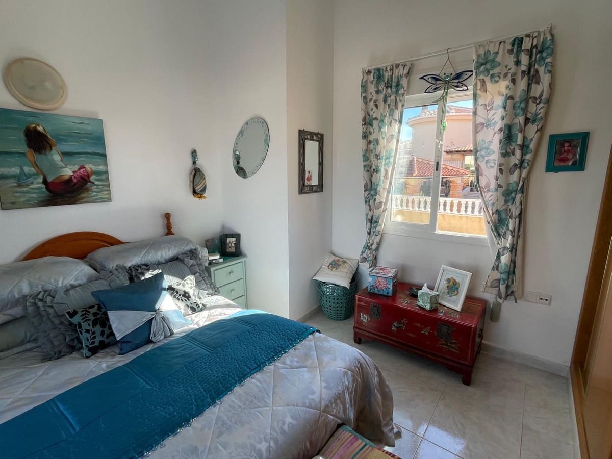 3 sypialnia Dom na sprzedaż w Ciudad Quesada z basenem - 179 900 € (Ref: 9729497)