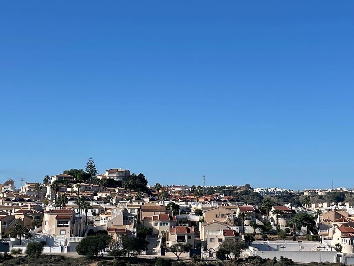 3 sypialnia Dom na sprzedaż w Ciudad Quesada z basenem - 179 900 € (Ref: 9729497)