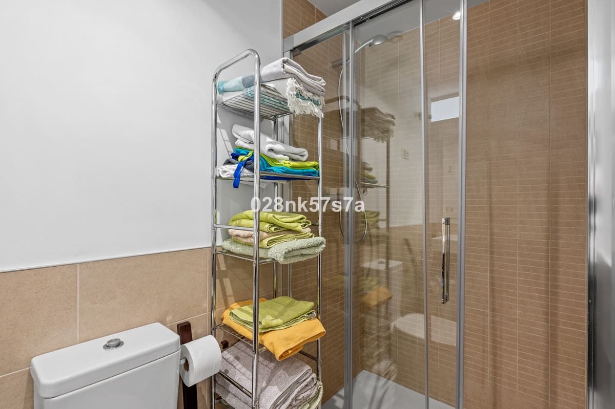 2 makuuhuone Kattohuoneisto myytävänä paikassa Playa Flamenca mukana uima-altaan 
autotalli - 269 000 € (Ref: 9729498)