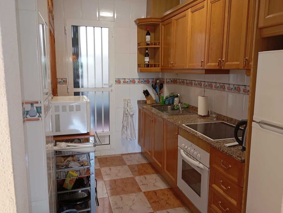 2 bedroom Apartment for sale in Villamartin with pool - € 149,995 (Ref: 9729499)