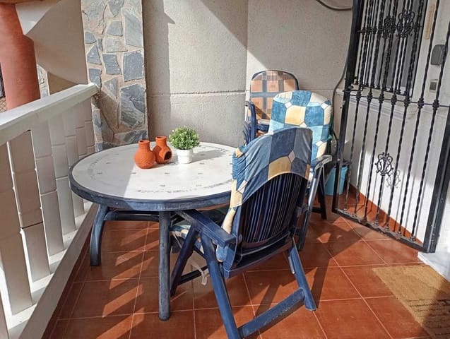Apartamento de 2 habitaciones en Villamartin, Orihuela en venta con piscina - 149.995 € (Ref: 9729499)
