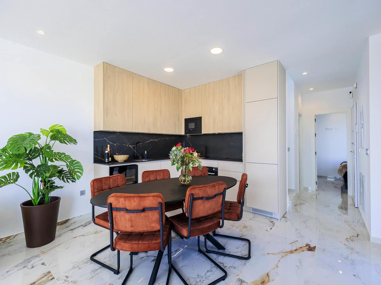 Chalet de 3 habitaciones en Pilar de la Horadada en venta con piscina garaje - 399.000 € (Ref: 9729541)