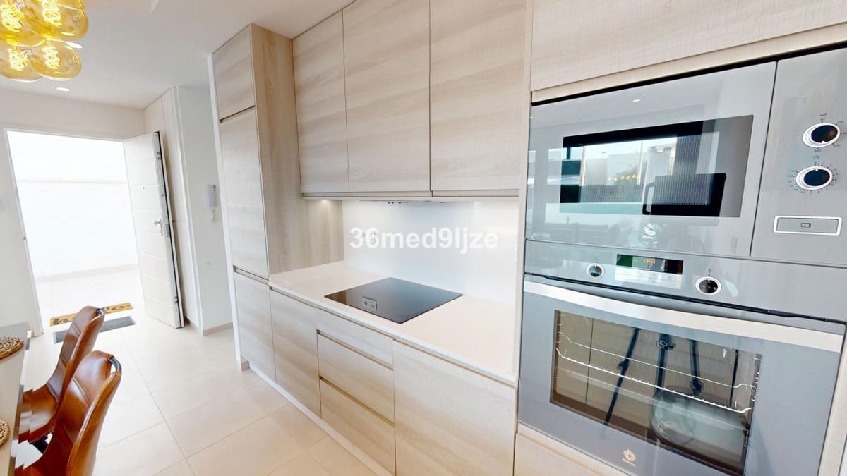3 quarto Moradia para venda em Santiago de la Ribera com piscina garagem - 384 000 € (Ref: 9729542)