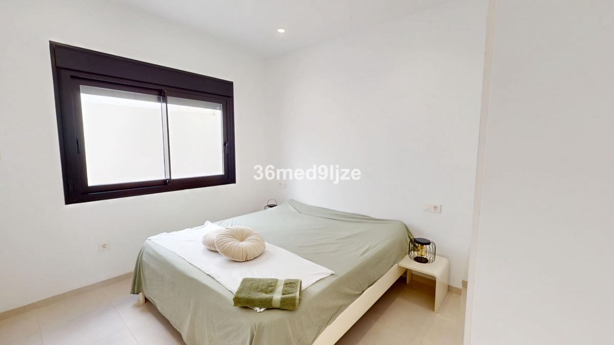 3 quarto Moradia para venda em Santiago de la Ribera com piscina garagem - 384 000 € (Ref: 9729542)