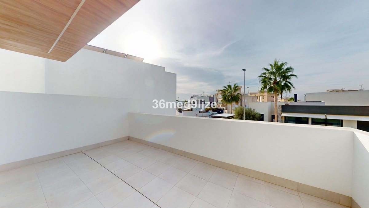 3 quarto Moradia para venda em Santiago de la Ribera com piscina garagem - 384 000 € (Ref: 9729542)
