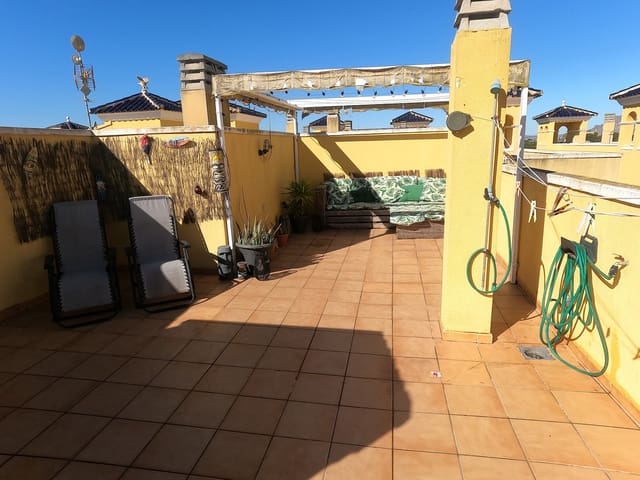 Ático de 2 habitaciones en Algorfa en venta con piscina garaje - 145.000 € (Ref: 9729548)
