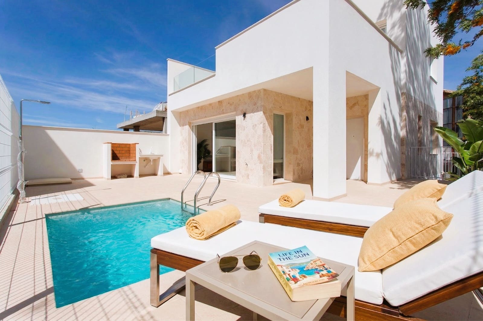 3 bedroom Villa for sale in Hondon de las Nieves with pool garage - € 357,250 (Ref: 9731626)