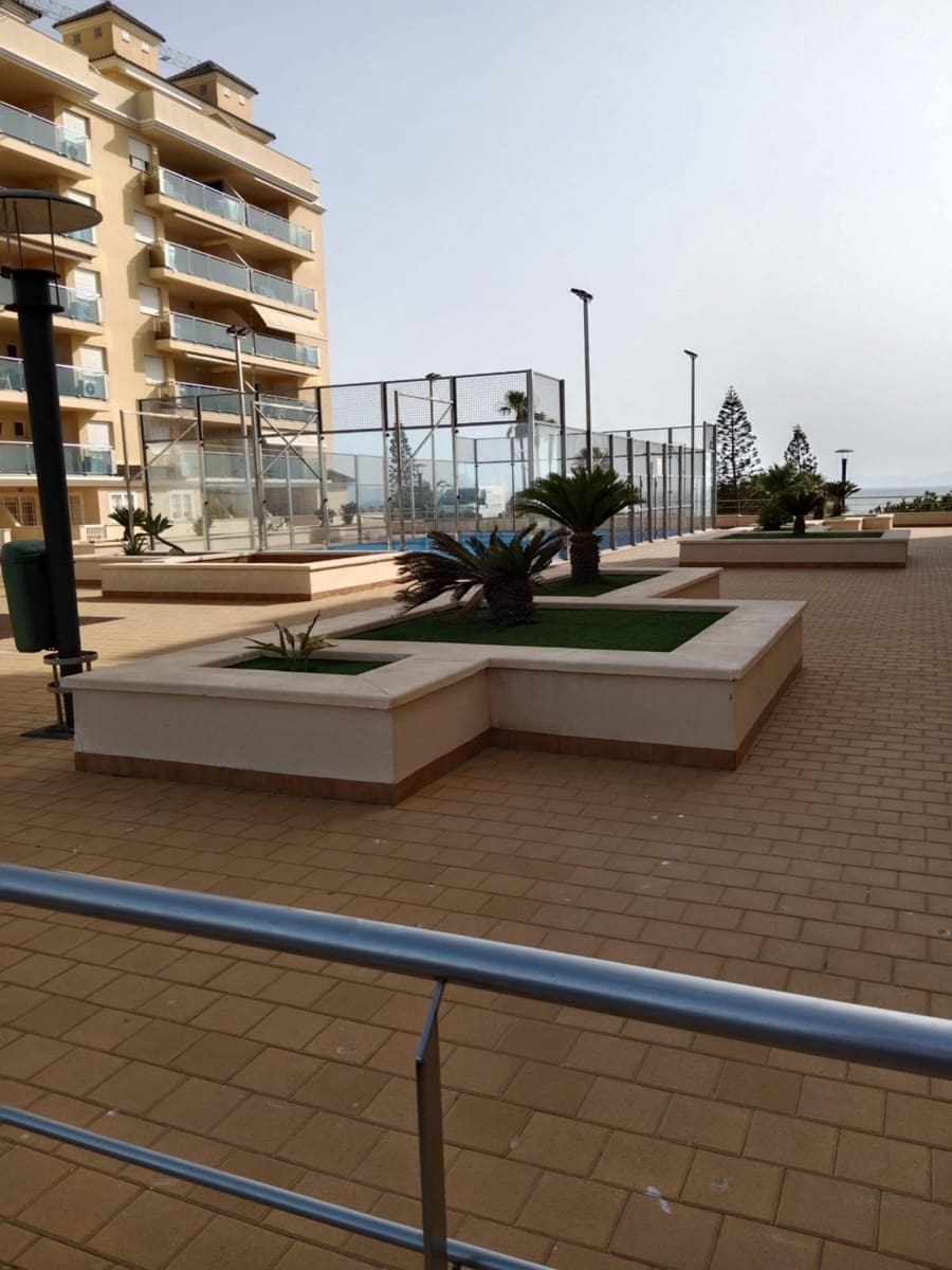 2 soverom Leilighet til salgs i La Manga del Mar Menor med svømmebasseng - € 225 000 (Ref: 9755260)