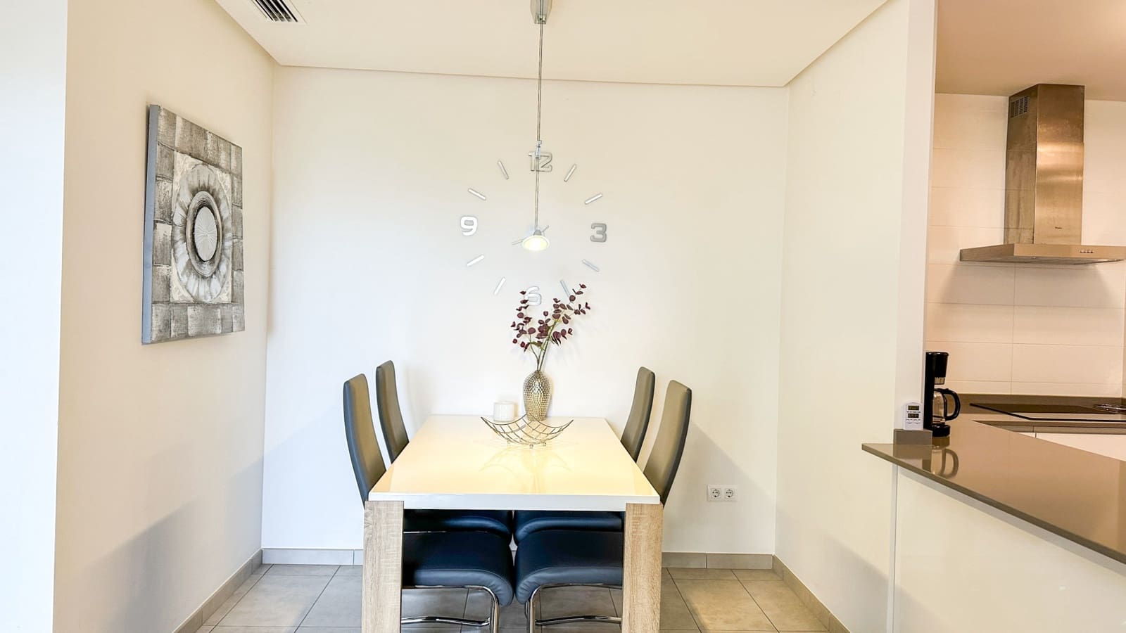 2 slaapkamer Appartement te koop in Villamartin met zwembad garage - € 220.000 (Ref: 9777594)