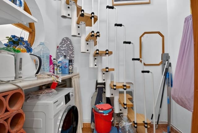 3 Zimmer Haus zu verkaufen in Playa Flamenca, Orihuela mit Pool - 249.000 € (Ref: 9777596)