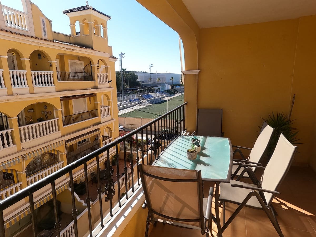 2 bedroom Apartment for sale in Algorfa with pool garage - € 142,000 (Ref: 9793950)