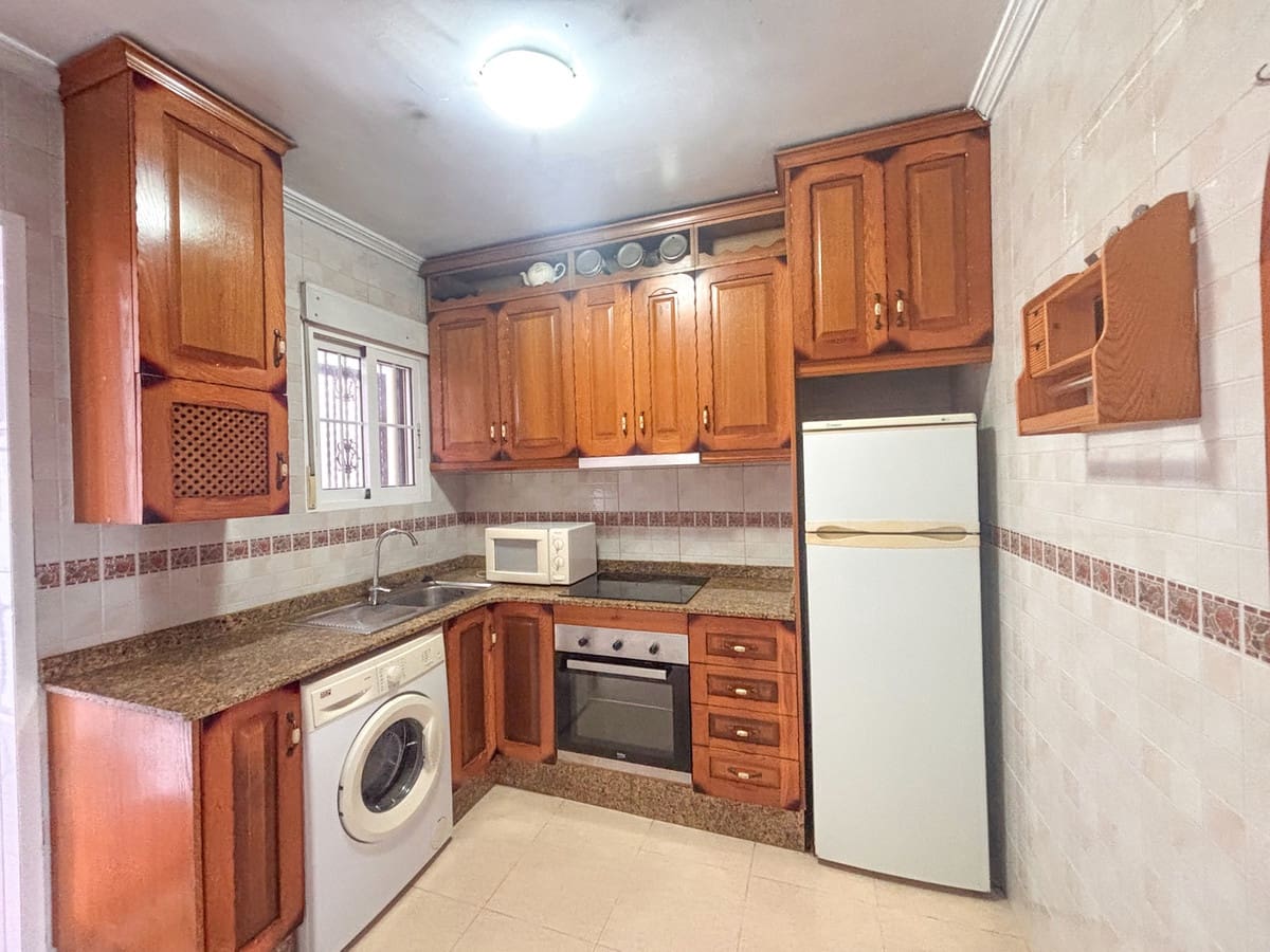 2 bedroom Apartment for sale in Cabo Roig with pool - € 135,000 (Ref: 9793955)