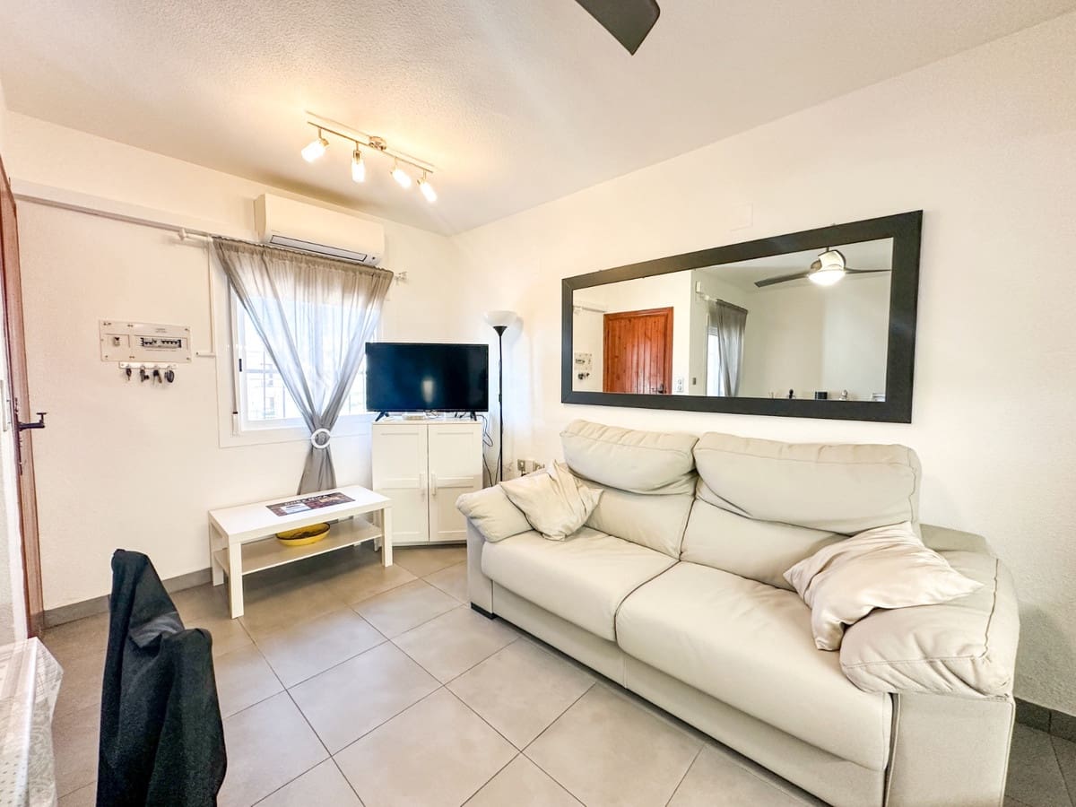 Apartamento de 1 habitación en Villamartin en venta con piscina - 115.000 € (Ref: 9793957)