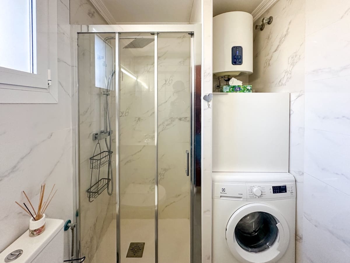 Apartamento de 1 habitación en Villamartin en venta con piscina - 115.000 € (Ref: 9793957)