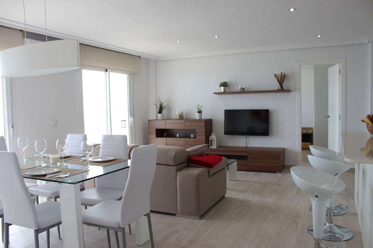 3 soveværelse Lejlighed til salg i Pilar de la Horadada med garage - € 450.000 (Ref: 9798580)