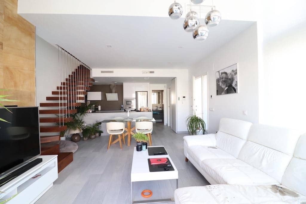 3 makuuhuone Huvila myytävänä paikassa Cabo Roig mukana uima-altaan - 450 000 € (Ref: 9800321)