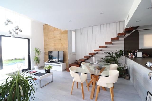 3 makuuhuone Huvila myytävänä paikassa Cabo Roig, Orihuela mukana uima-altaan - 450 000 € (Ref: 9800321)