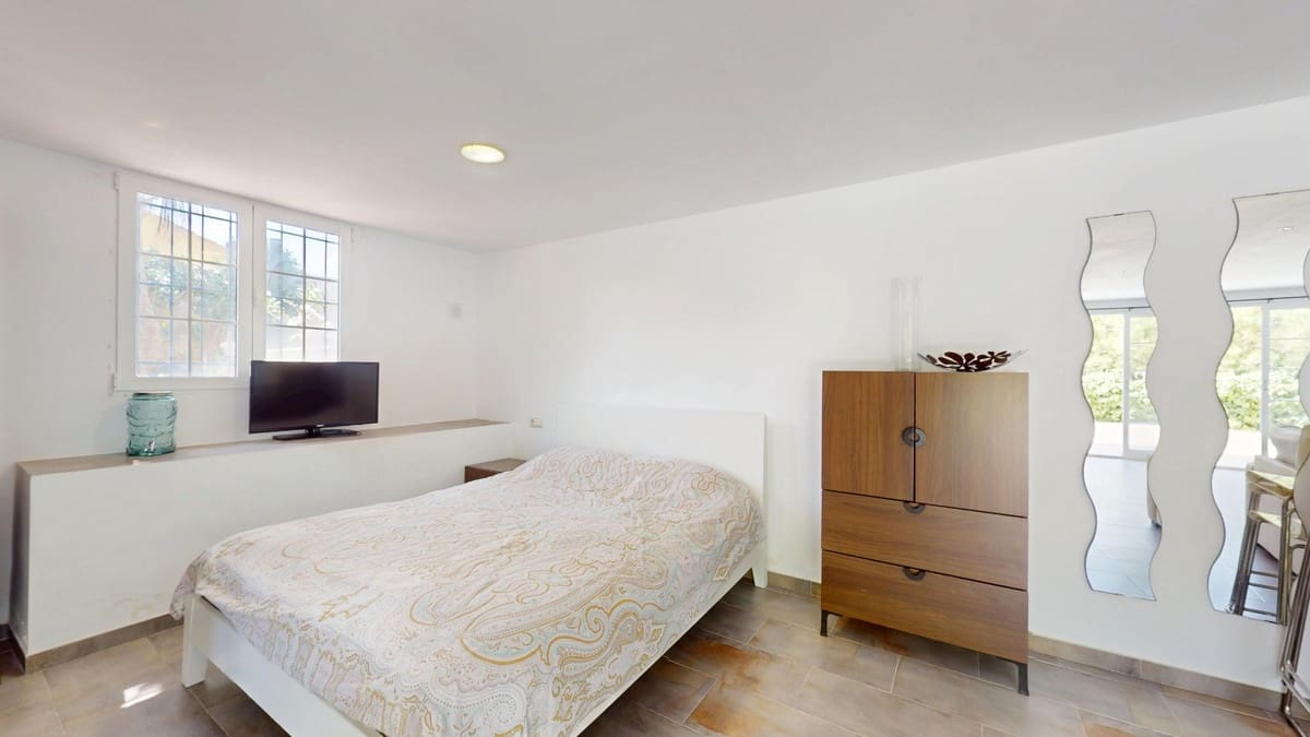 5 chambre Villa/Maison à vendre à La Zenia avec piscine - 795 000 € (Ref: 9800324)