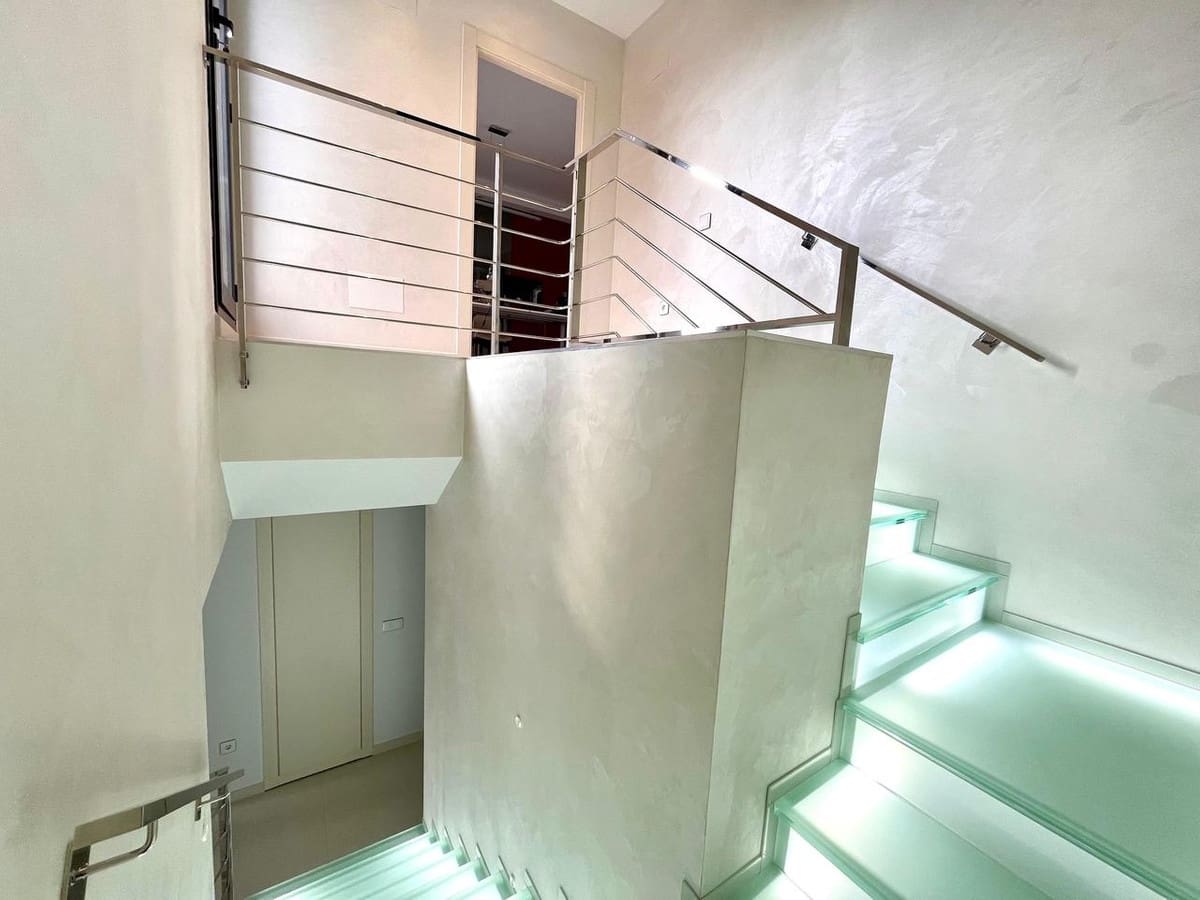 4 chambre Villa/Maison à vendre à Cabo Roig avec piscine garage - 990 000 € (Ref: 9800326)