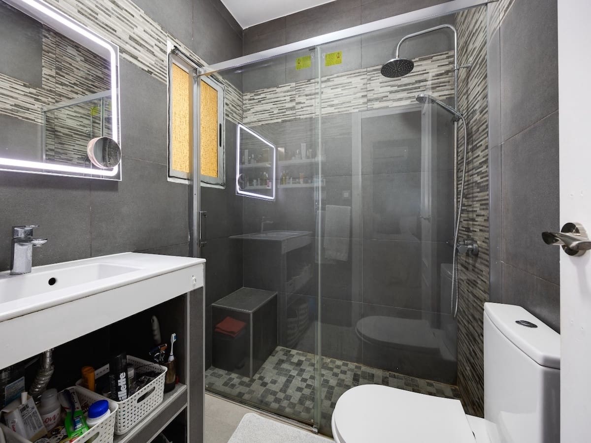 2 soverom Hus til salgs i Torrevieja med svømmebasseng - € 160 000 (Ref: 9801011)