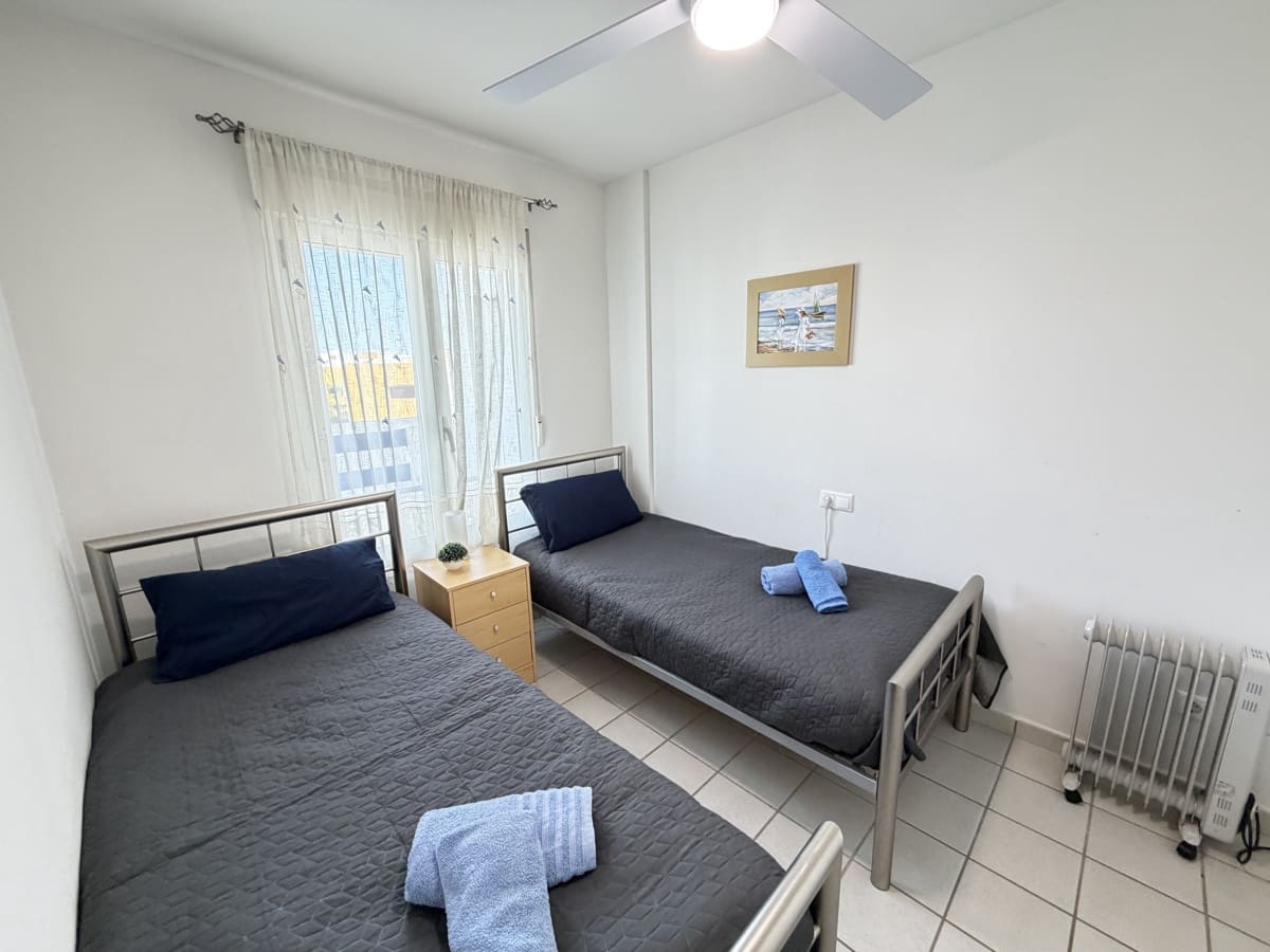 2 quarto Penthouse para venda em Playa Flamenca com piscina - 225 000 € (Ref: 9812498)
