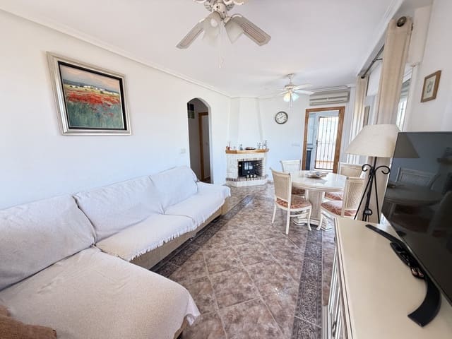 Apartamento de 2 habitaciones en La Zenia, Orihuela en venta con piscina - 199.999 € (Ref: 9812499)