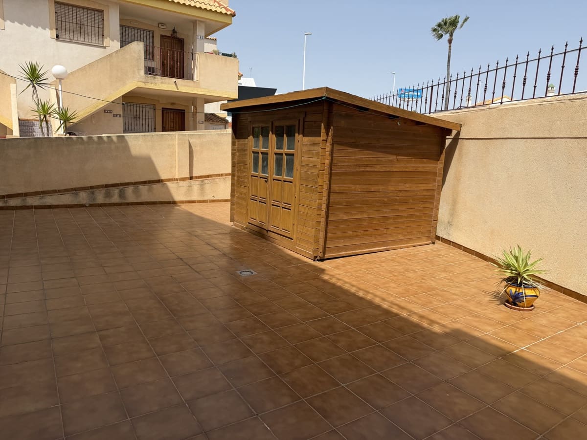Apartamento de 2 habitaciones en La Zenia en venta con piscina - 199.999 € (Ref: 9812499)