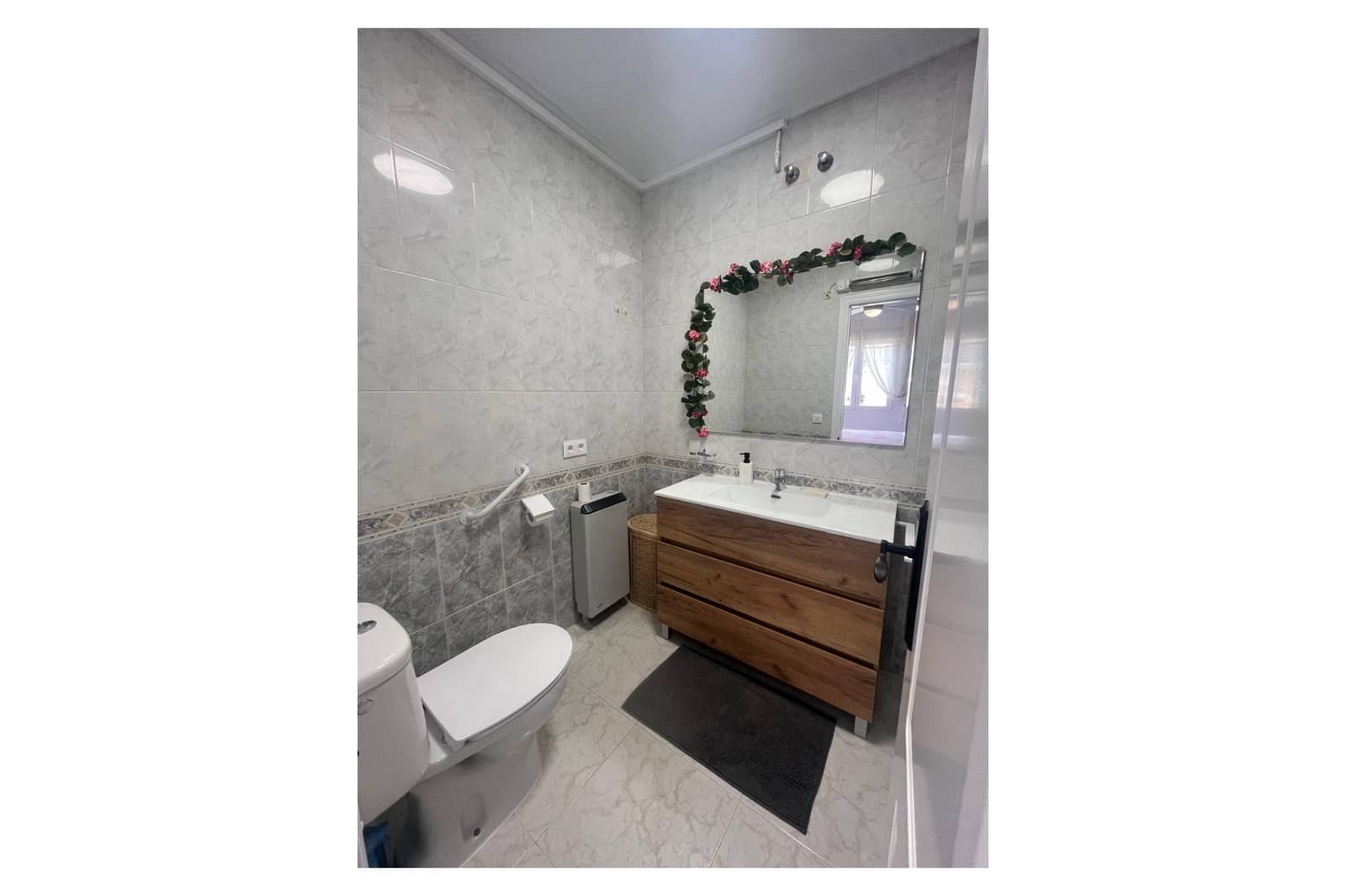 2 slaapkamer Huis te koop in Dona Pepa met zwembad - € 198.000 (Ref: 9812505)