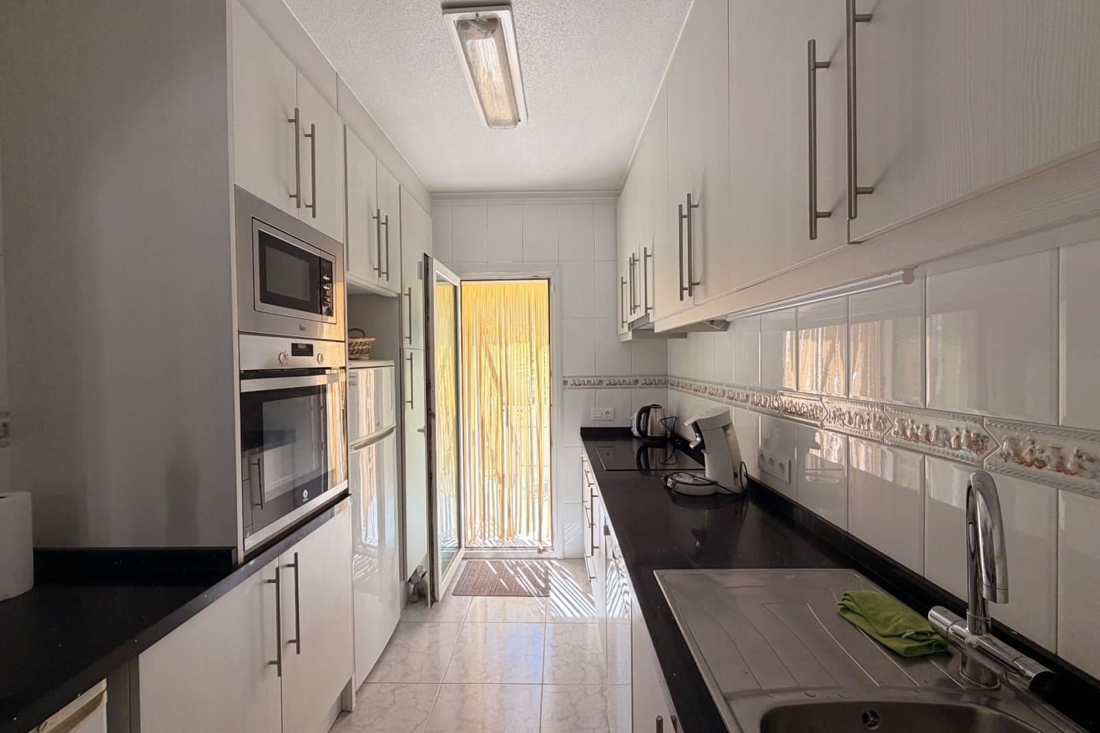 2 slaapkamer Huis te koop in Dona Pepa met zwembad - € 198.000 (Ref: 9812505)