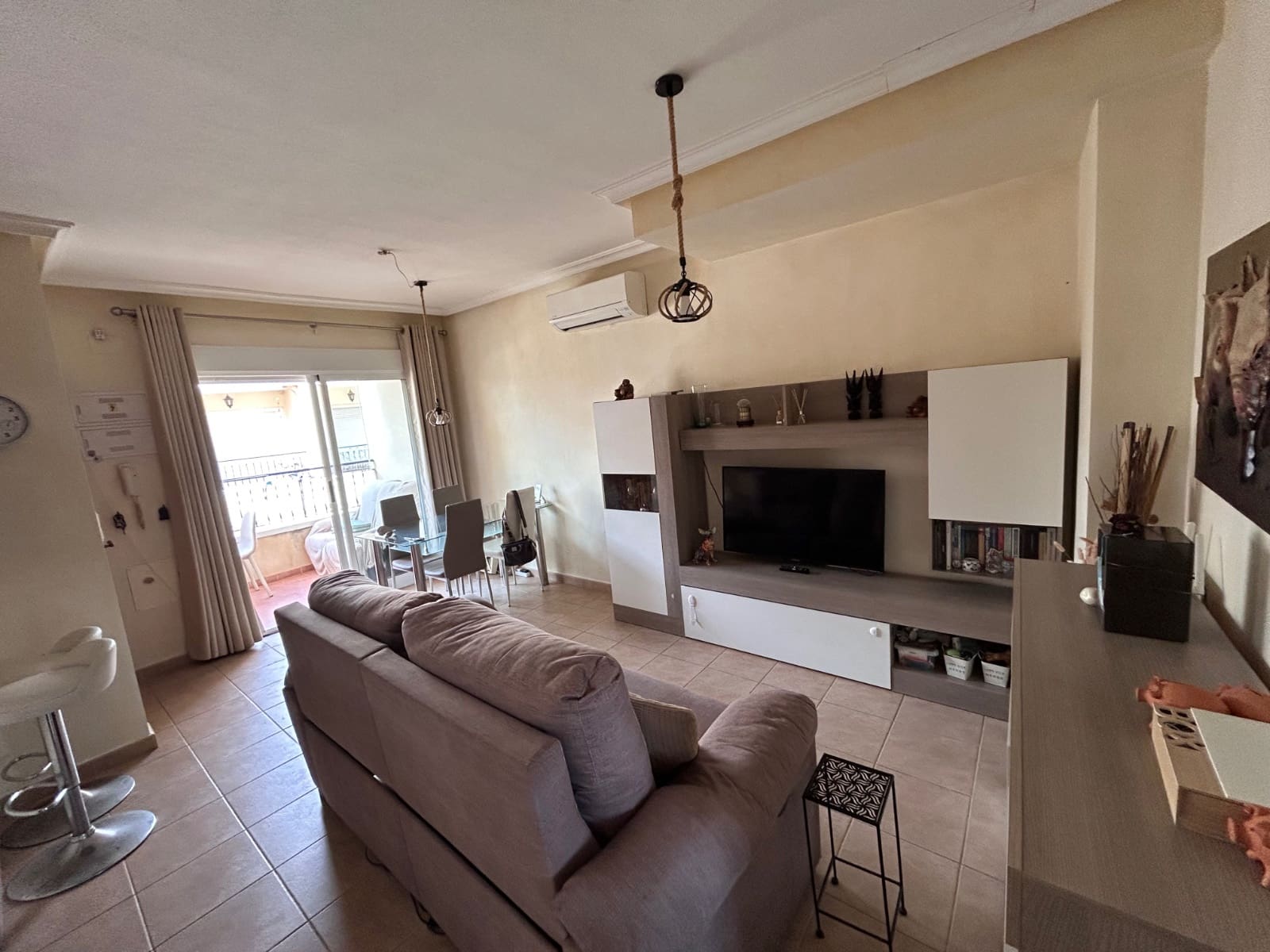 2 slaapkamer Penthouse te koop in Jacarilla met zwembad garage - € 108.000 (Ref: 9812513)
