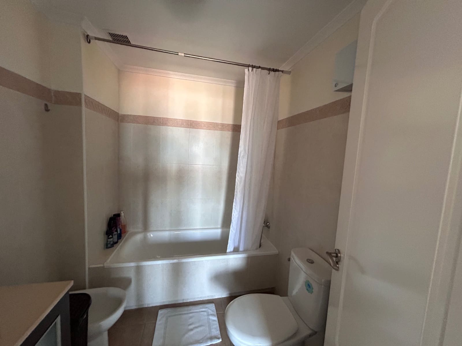 2 slaapkamer Penthouse te koop in Jacarilla met zwembad garage - € 108.000 (Ref: 9812513)