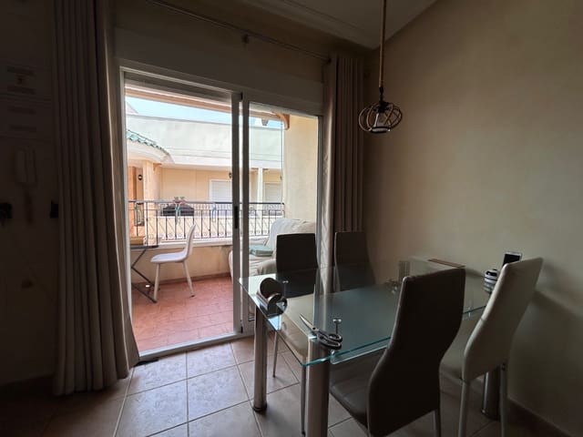 2 slaapkamer Penthouse te koop in Jacarilla met zwembad garage - € 108.000 (Ref: 9812513)