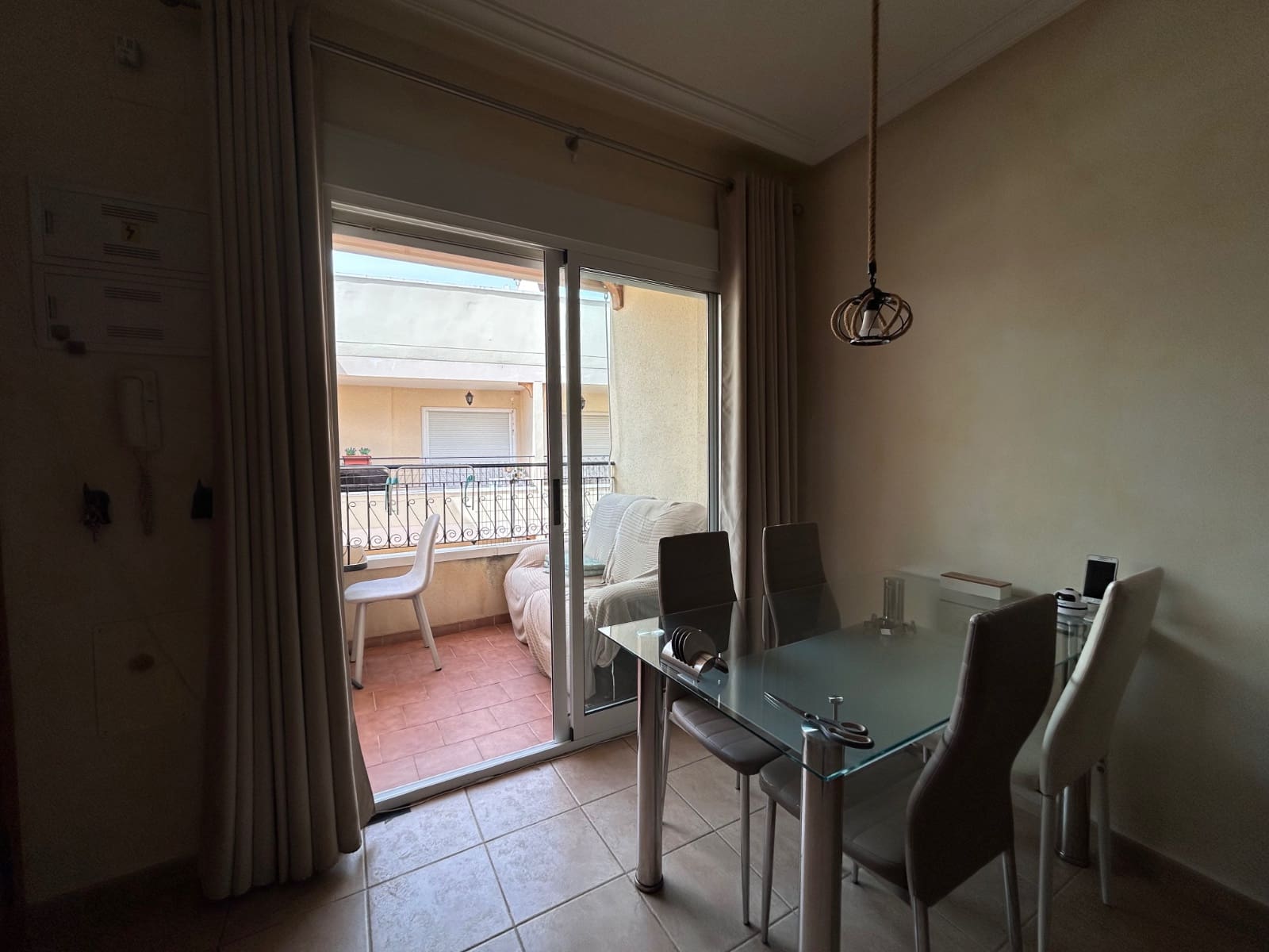 2 slaapkamer Penthouse te koop in Jacarilla met zwembad garage - € 108.000 (Ref: 9812513)