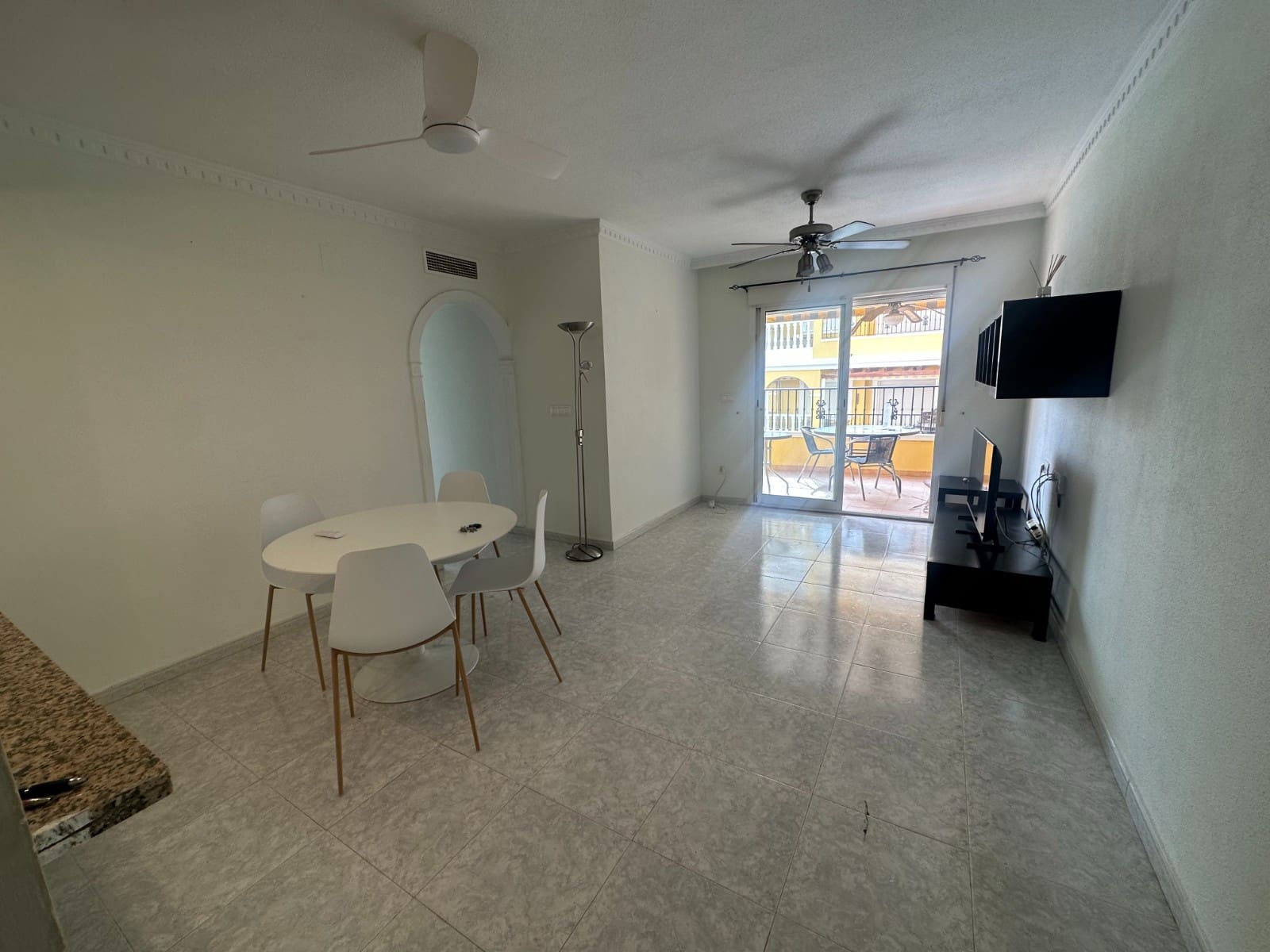 2 slaapkamer Appartement te koop in Algorfa met zwembad - € 115.000 (Ref: 9812514)