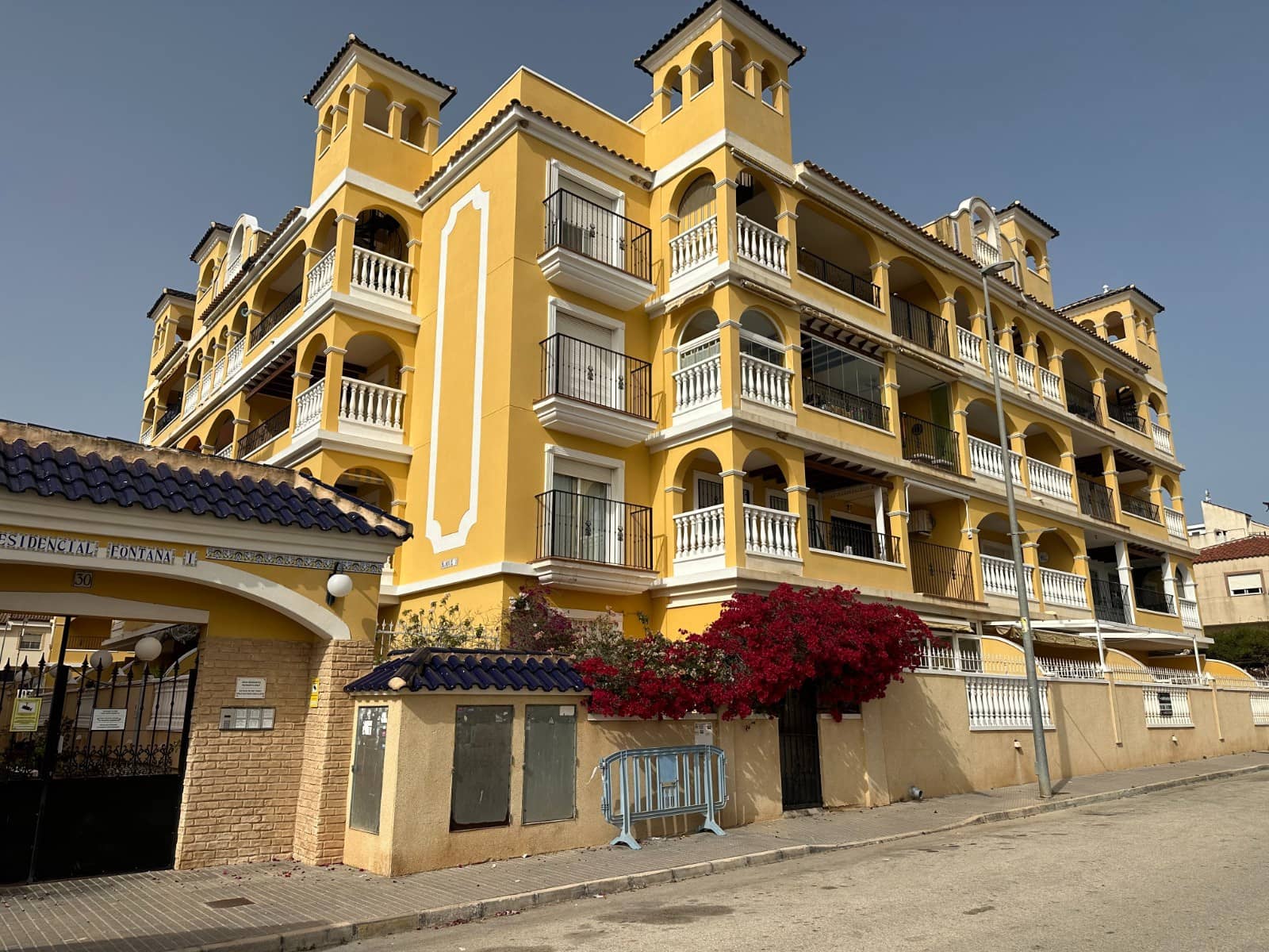 2 slaapkamer Appartement te koop in Algorfa met zwembad - € 115.000 (Ref: 9812514)