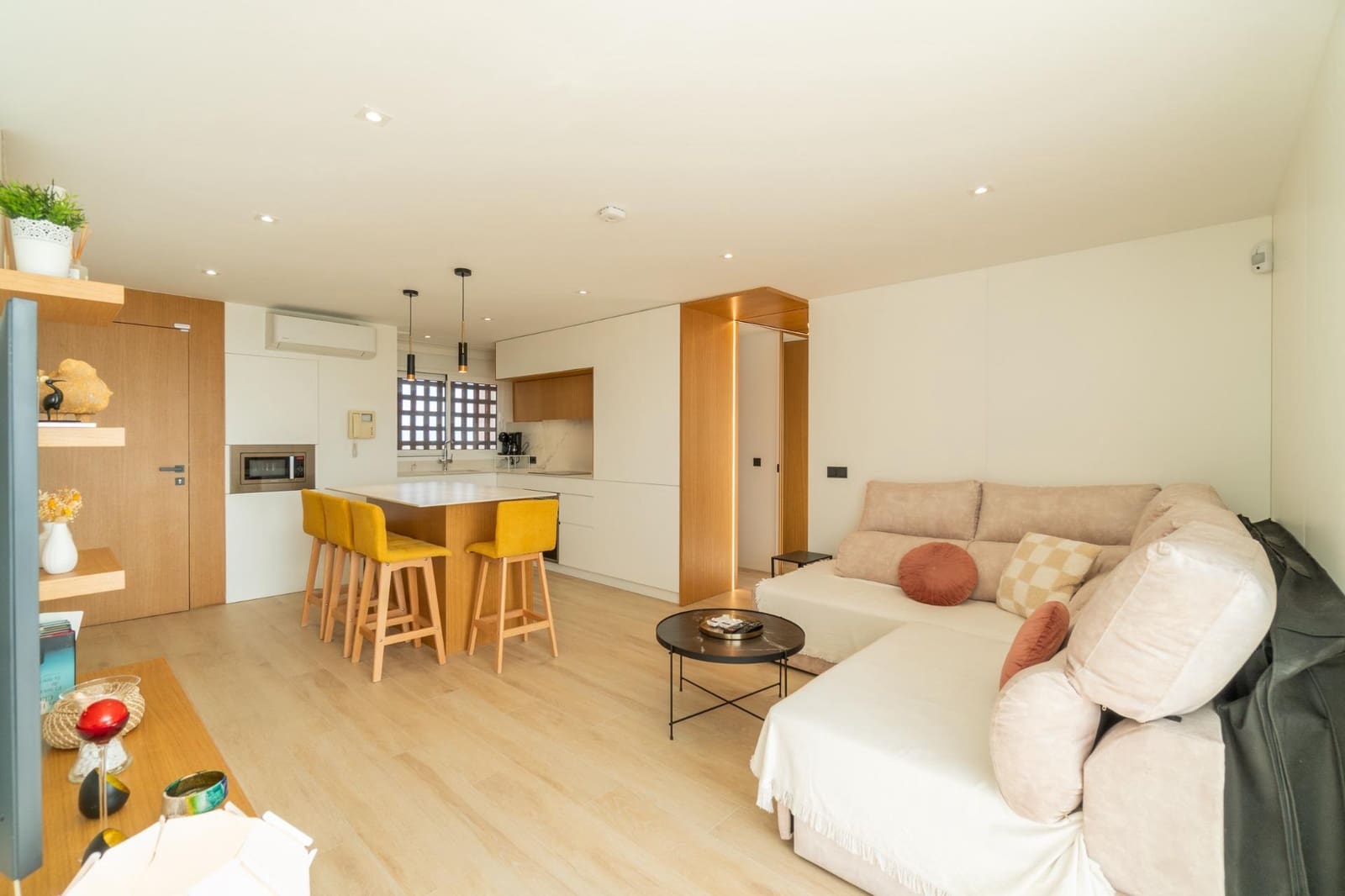 3 soveværelse Lejlighed til salg i Guardamar del Segura med swimmingpool garage - € 319.000 (Ref: 9888413)