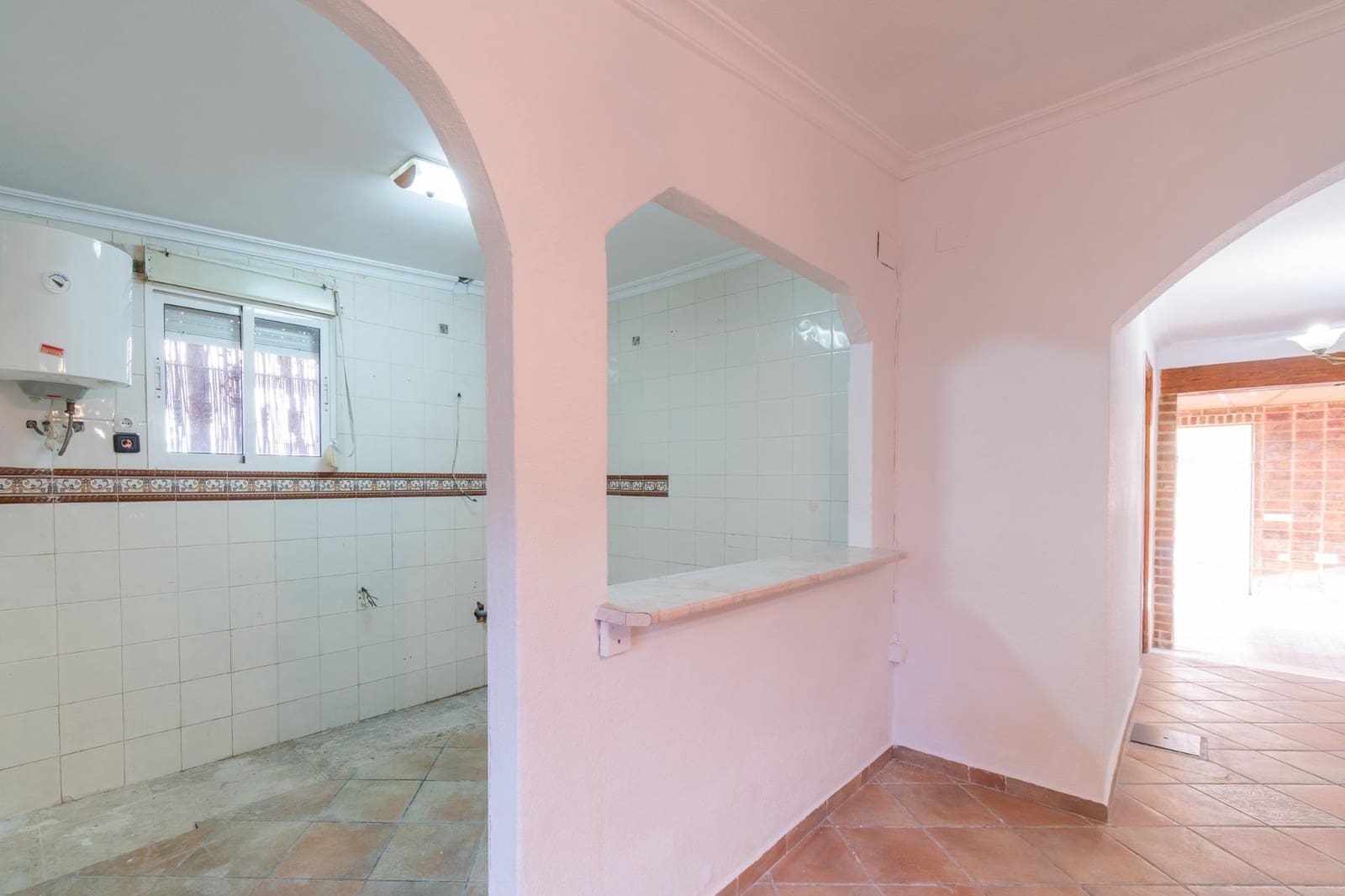 4 soverom Villa til salgs i Torrevieja med svømmebasseng garasje - € 449 000 (Ref: 9888414)