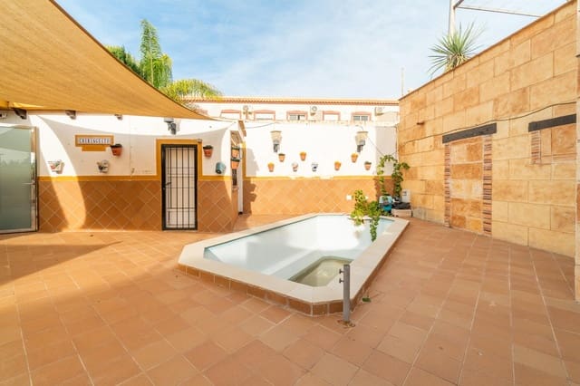 4 soverom Villa til salgs i Los Balcones - Los Altos, Torrevieja med svømmebasseng garasje - € 449 000 (Ref: 9888414)